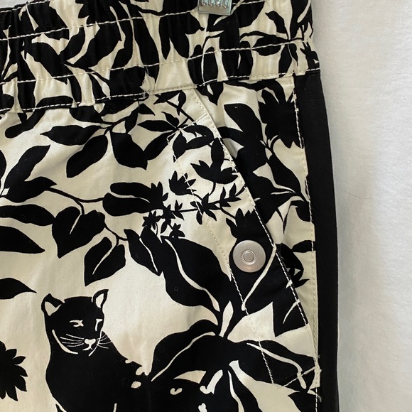 Anthropologie Maeve Tenley Jogger, Black Panther print - Picture 7 of 7